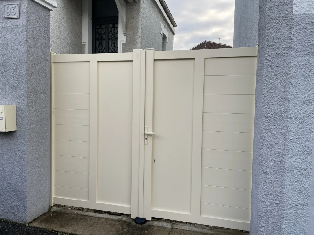 Porte De Garage 37